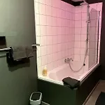 Chez Koulla Et Romu *